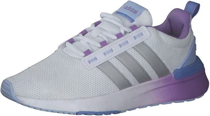 adidas Dám.voľnočasová obuv Racer TR21 Farba: Strieborná